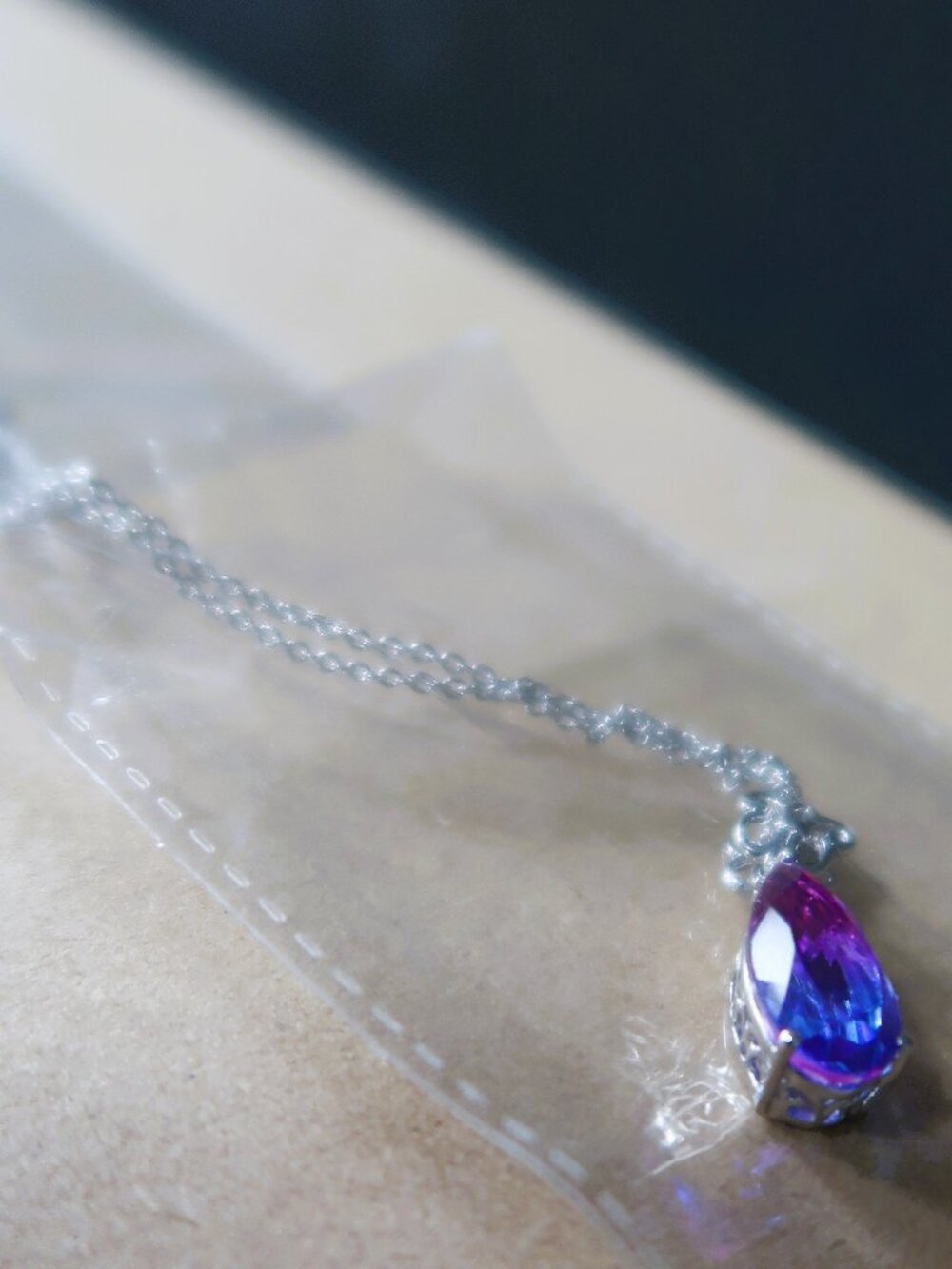 STS 925 Royal Blue and Purple Drama Teardrop Silver Chain Necklace New with Tag